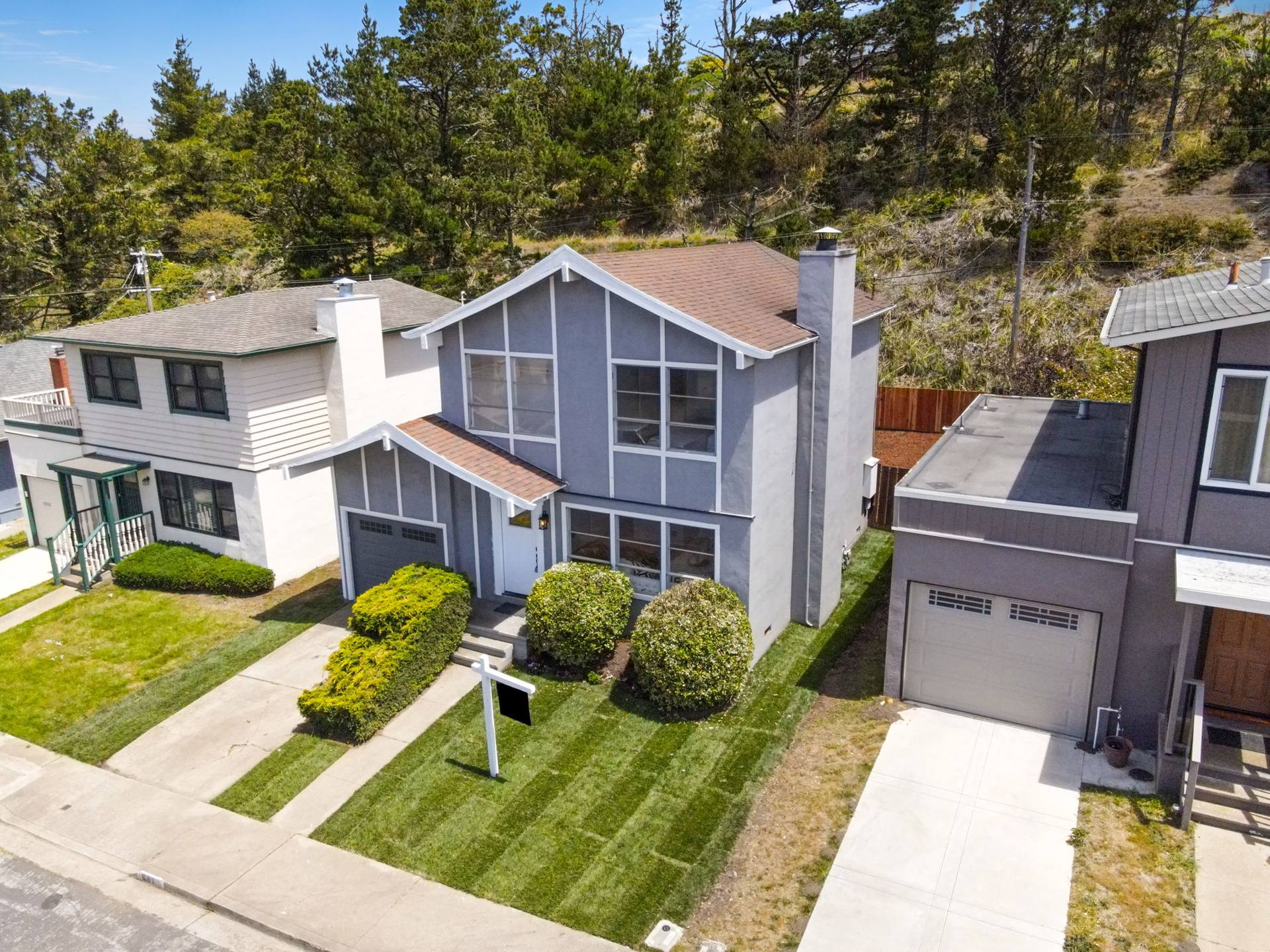  641 Foothill Dr, Pacifica, CA 94044, US