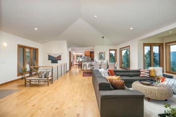 Open and bright living spaces with vaulted ceilings
