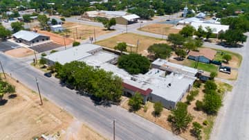 320 S Ash St, Pearsall, TX 78061, US Photo 11