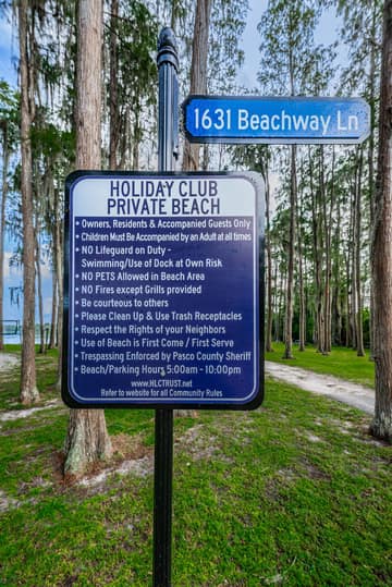 5-Holiday Club Private Beach