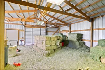 30 x 35 Hay Barn attached to the Tack Room / Exterior doors / Lean to for the chickens and fenced in Kennel