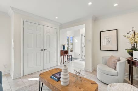 Living room transition toward dining area at 3 Willowbank Avenue